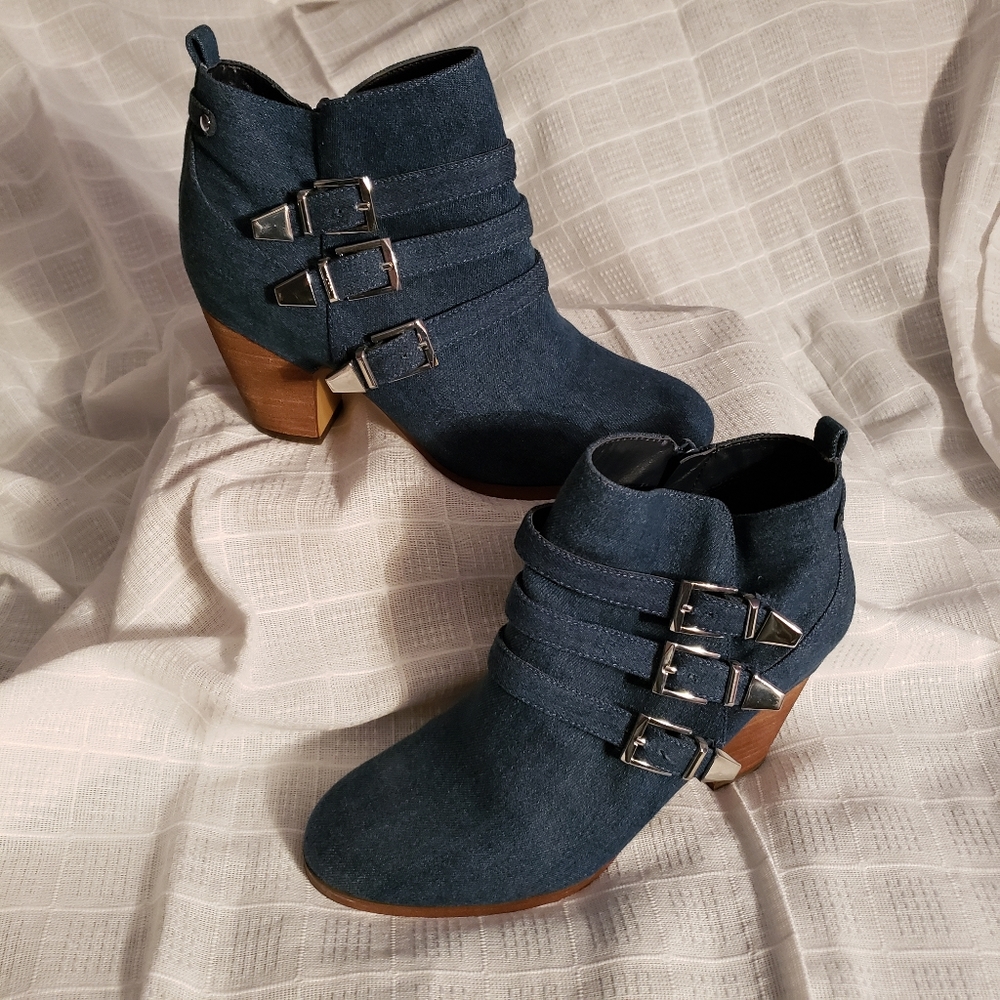 CROWN VINTAGE Denim booties